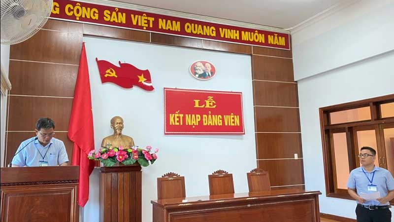 hinh anh co dang cong san viet nam 1 2