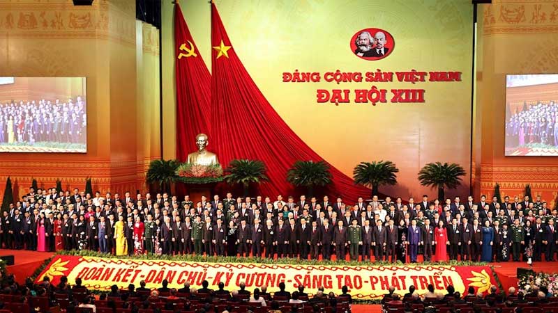 hinh anh co dang cong san viet nam 1 3