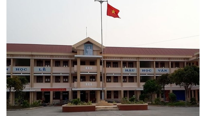 quy dinh treo co to quoc 5