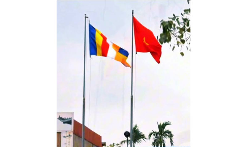 Hướng dẫn treo cờ tại tư gia Phật tử
