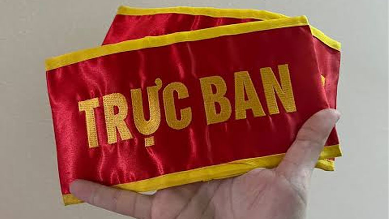 Băng đeo tay trực ban là gì? Đặc điểm và cách sử dụng 2 Đặc điểm của băng đeo tay trực ban