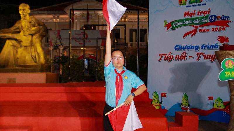 Cờ Semaphore là gì? Bảng chữ cái và cách đánh Semaphore 2 Cờ Semaphore là dụng cụ hỗ trợ người phát tạo ra các tín hiệu