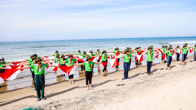 Cờ Semaphore là gì? Bảng chữ cái và cách đánh Semaphore 3 Cờ Semaphore được sử dụng để truyền thông tin bằng tín hiệu