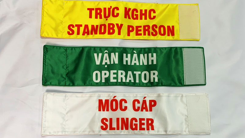 Băng đeo tay giúp tạo sự đồng bộ về hình ảnh giữa các thành viên