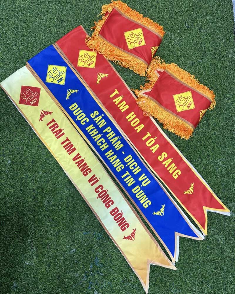 In sash, băng đeo chéo theo yêu cầu 2 Dịch vụ in sash theo yêu cầu giúp tạo nên những dải băng đeo chéo nổi bật